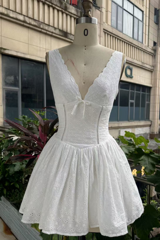 Bloom Lace Mini Dress – V-Neck Corset Bodice with Flowy Skirt