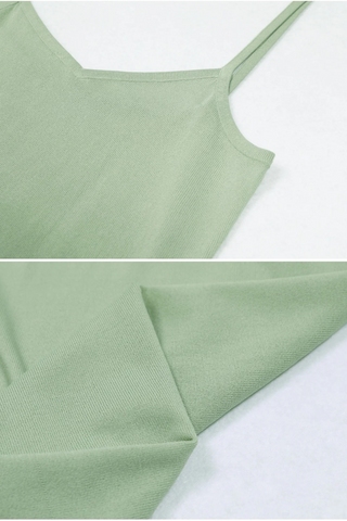 Short Sleeve Knitted Long Dress with Inner Slip – Flattering Fit & Button Detail