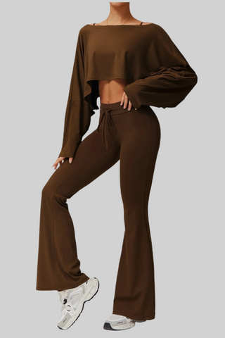 2-Piece Activewear Set – Oversized Crop Top & Flared Leggings