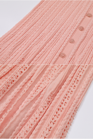 Elegant Sleeveless Textured Knit Long Dress with Button Front and Fitted Waistline