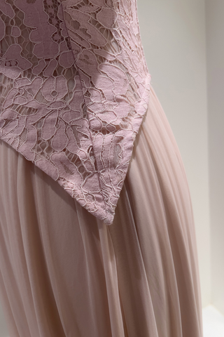 Romantic Blush Lace-Up Corset Maxi Dress with Sweetheart Neckline & Flowing Pleated Skirt