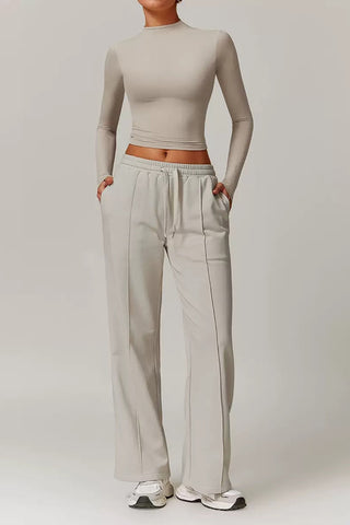 Seamless Mock-Neck Long Sleeve Crop Top & Straight-Leg Jogger Set