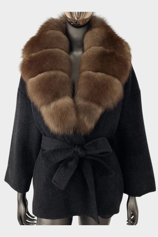 Faux Fur Collar Long-Sleeve Wool Coat – Tie Belt & Oversized Collar