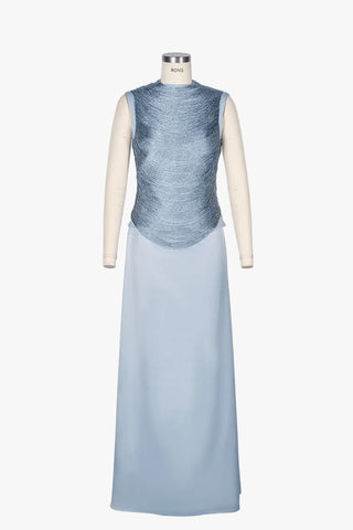 Sleeveless Bandage Metallic Top & Satin Skirt Set – Sculpted High Neck, Fluid Draped Fit, Refined Evening Look