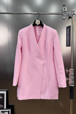 Long-Sleeve Structured Crepe Blazer & Pleated Mesh Skirt Set – Tailored Design