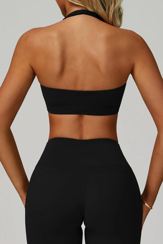Halter Neck Sculpting Sports Bra with Supportive Fit and Smooth Stretch Fabric