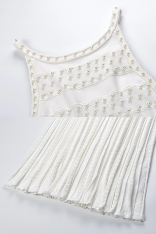 Pearl-Embellished Knit Long Dress – Sleeveless with Pleated Hem
