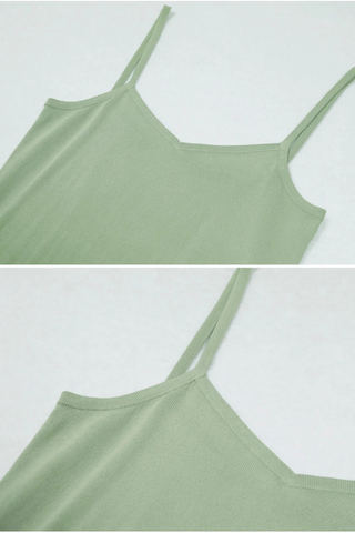 Short Sleeve Knitted Long Dress with Inner Slip – Flattering Fit & Button Detail