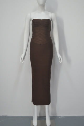 Strapless Bandage Midi Dress with Sculpted Sweetheart Neckline and Bodycon Fit