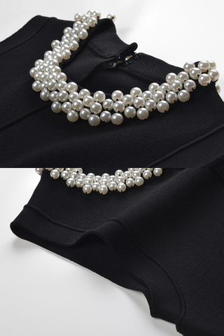 Pearl-Embellished Collar Knit Cardigan – Long Sleeve, Soft Ribbed Material, Cropped Design