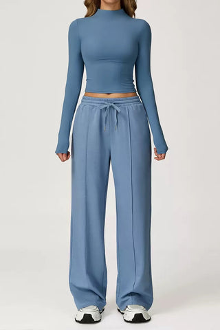 Seamless Mock-Neck Long Sleeve Crop Top & Straight-Leg Jogger Set