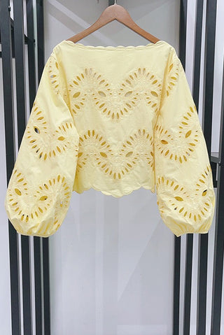 Sunshine Eyelet Co-Ord Set – Statement Sleeves, Scalloped Hem & Embroidered Shorts