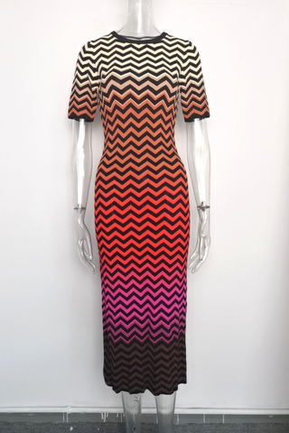 Sunset Chevron Short Sleeve Gradient Knit Patterned  Long Dress