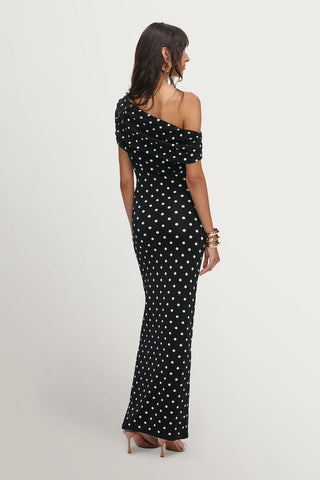 Off-Shoulder Polka Dot Knitted Long Dress – Draped Fitted Silhouette