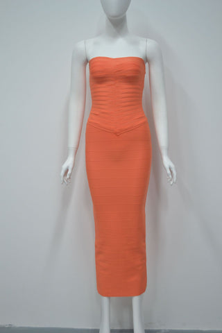 Strapless Bandage Midi Dress with Sculpted Sweetheart Neckline and Bodycon Fit