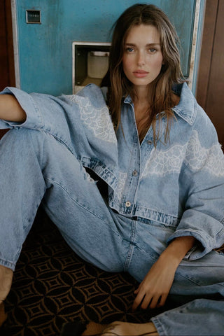 Lace Detail Cropped Denim Jacket in Light Wash