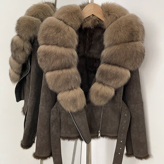 Luxury Shearling Jacket with Oversized Fur Collar, Zip Front and Tailored Fit