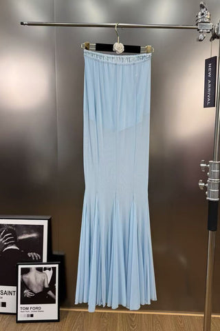 Long-Sleeve Structured Crepe Blazer & Pleated Mesh Skirt Set – Tailored Design