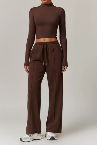 Seamless Mock-Neck Long Sleeve Crop Top & Straight-Leg Jogger Set