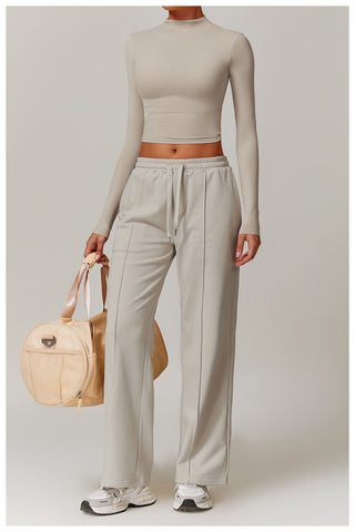 Seamless Mock-Neck Long Sleeve Crop Top & Straight-Leg Jogger Set