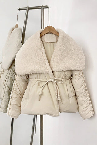 Belted Puffer Jacket with Oversized Faux Shearling Collar – One Size