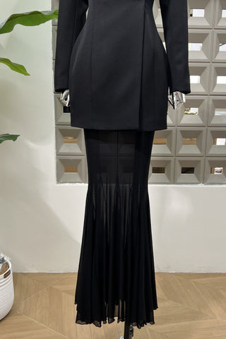 Long-Sleeve Structured Crepe Blazer & Pleated Mesh Skirt Set – Tailored Design