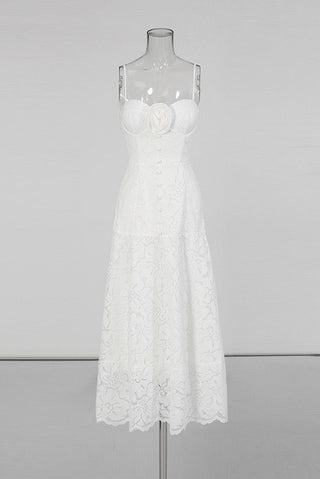 Sleeveless Floral Lace Midi Dress with Sweetheart Neckline and 3D Rose Detail