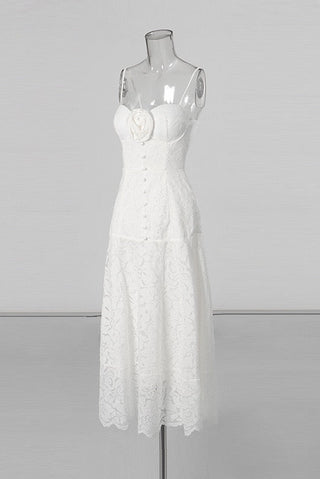 Sleeveless Floral Lace Midi Dress with Sweetheart Neckline and 3D Rose Detail