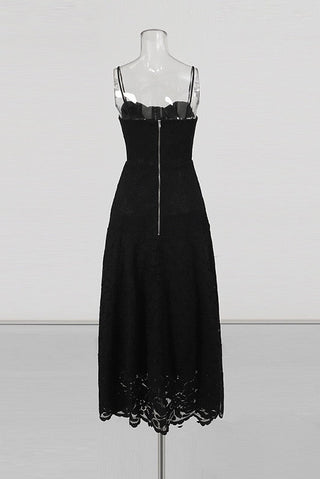 Sleeveless Floral Lace Midi Dress with Sweetheart Neckline and 3D Rose Detail