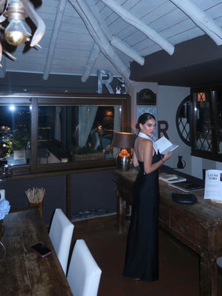 Elegant Long Button-Down Halter Dress with Collar