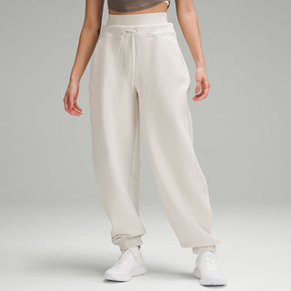 Two-Piece Sport Set with Cropped Zip Hoodie and High-Waisted Joggers