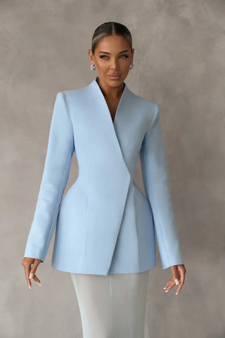 Long-Sleeve Structured Crepe Blazer & Pleated Mesh Skirt Set – Tailored Design