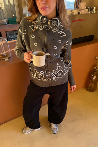 Fur Collar Zip-Up Knit Top – Long Sleeve Paisley Design