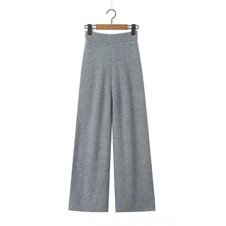 Cozy Ribbed Knit Set – Oversized Pullover & High-Waist Trousers