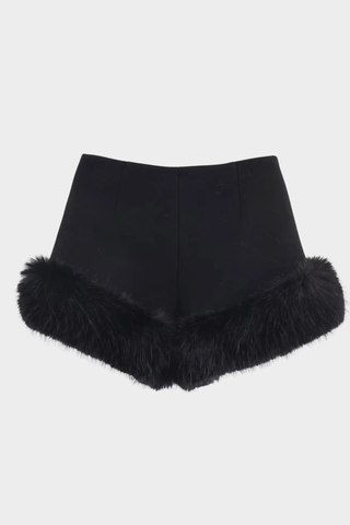 Tailored Fur Hem Shorts – Soft Fabric & Plush Trim