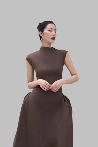 Elegant Sleeveless Asymmetrical Long Dress